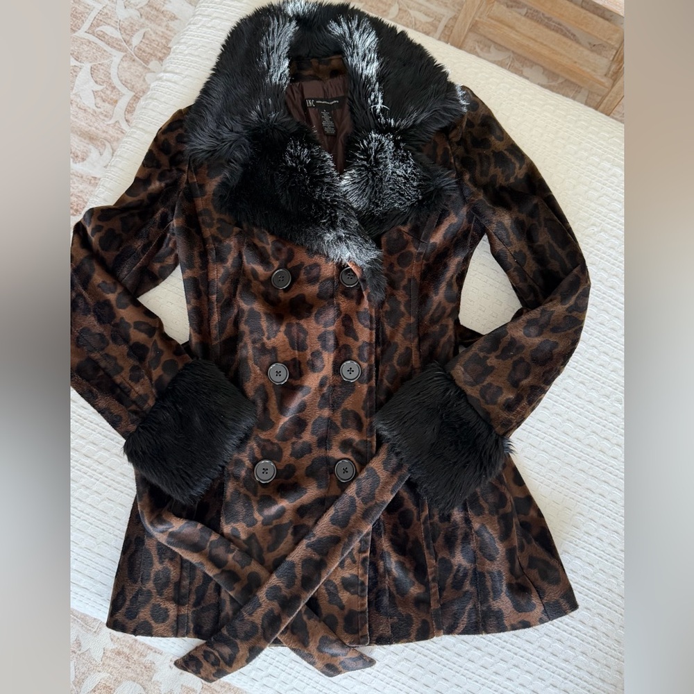 Faux fur Leopard Coat